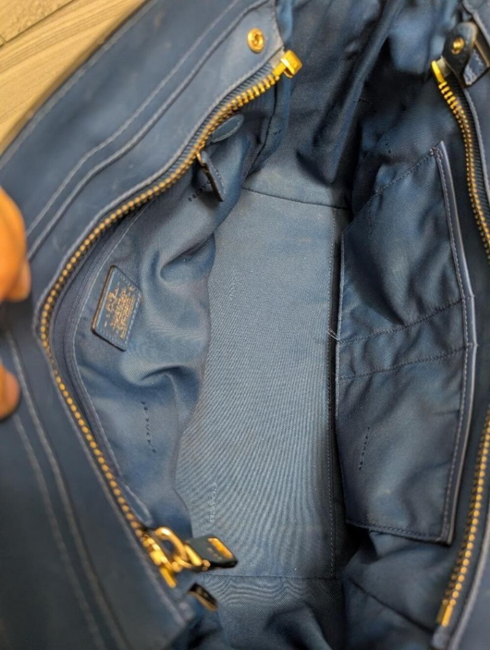 Coach Swagger 27 Carryall Pebbled Leather Blue Handbag Crossbody Strap - Picture 5 of 16